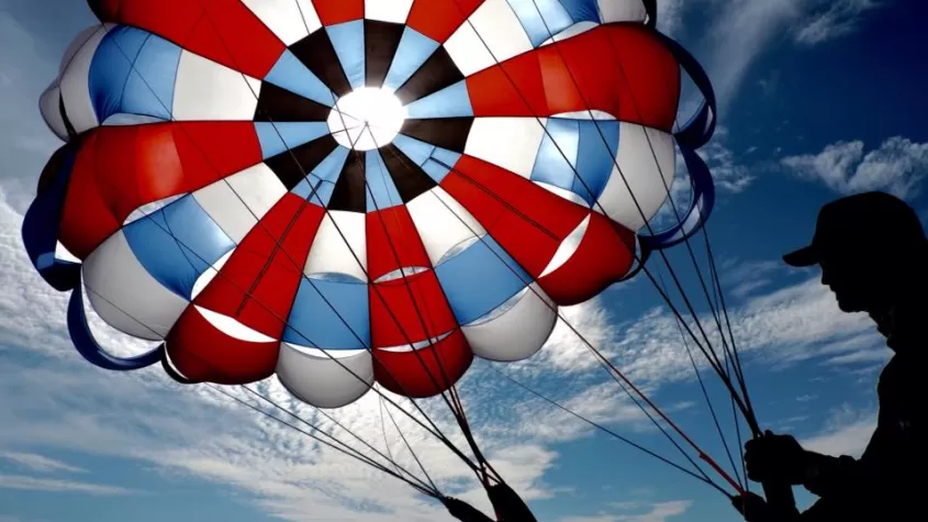 Hora de inflar el paracaídas
