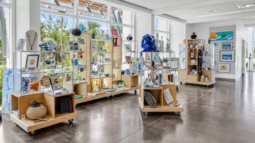 BIG ARTS Gift Shop