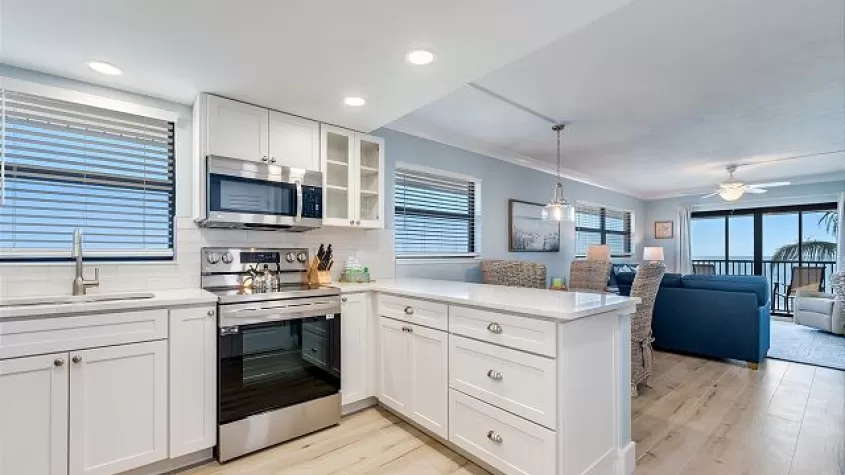 Ocean's Reach Kitchen Example