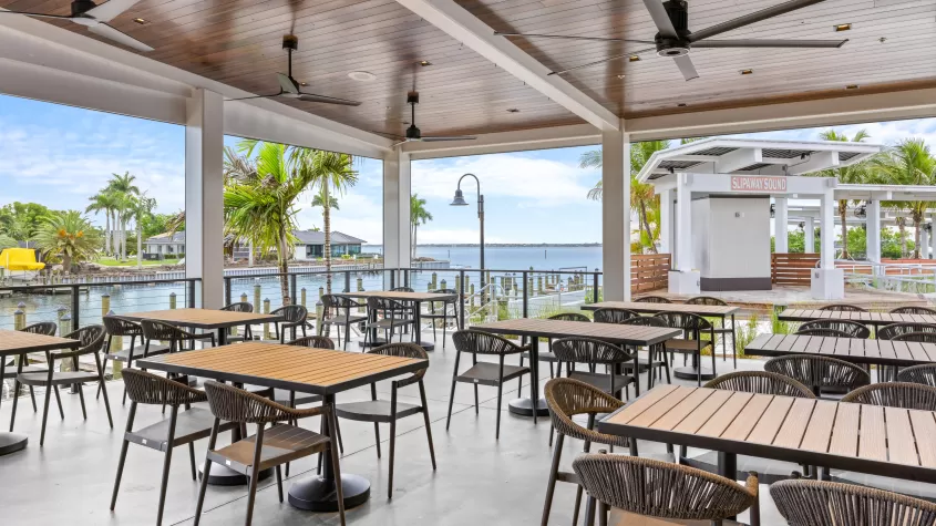The main waterfront bar at Slipaway Food Truck Park & Marina in Cape Coral, FL