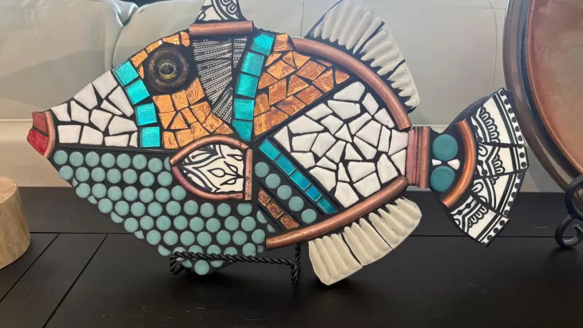 picture of a mosaic tile fish