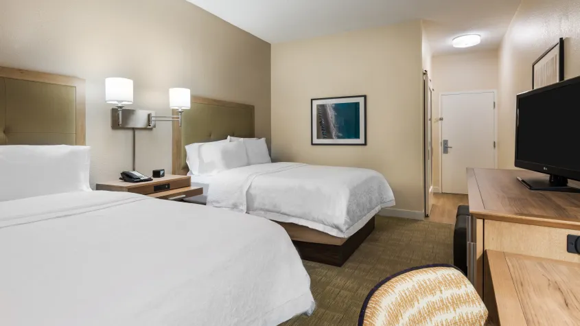2 Queen Room