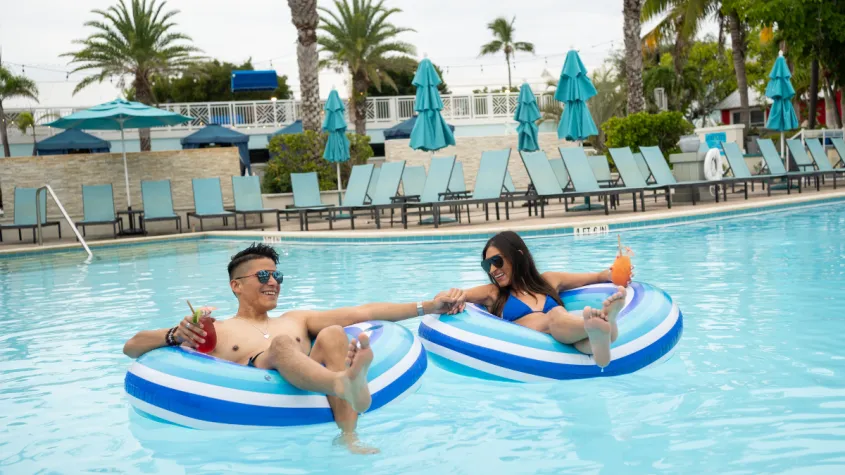 Oasis Pool
