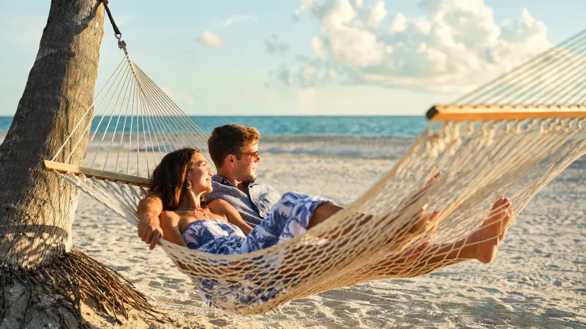 Couples on the Beach SSR