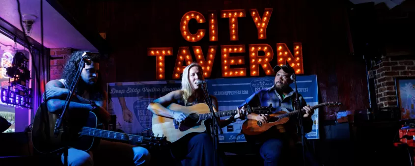 Island Hopper Songwriter Fest