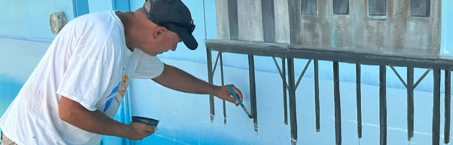 Pine Island Mural Aritst