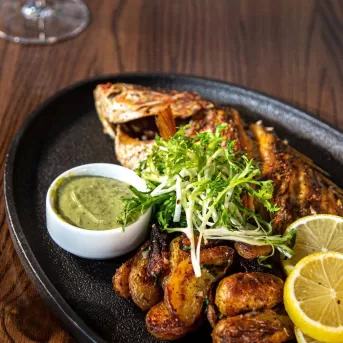 Seafood Dining Dinner Restaruant Luminary